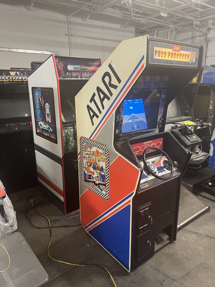 POLE POSITION ARCADE MACHINE by ATARI 1982 (EXCELLENT CONDITION)