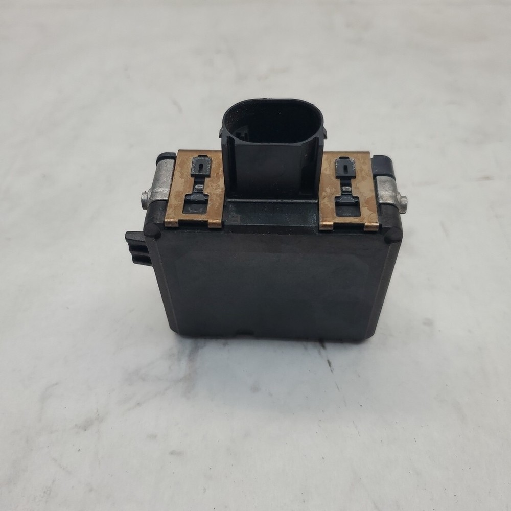 2017-2019 AUDI A4 A5 Q7 S5 RS5 REAR RIGHT BLIND SPOT SENSOR CONTROL MODULE OEM