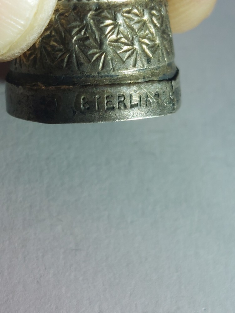 VINTAGE STERLING SILVER THIMBLE See Photographs