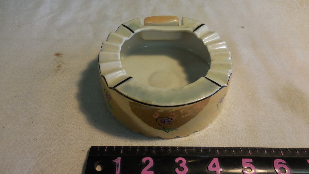 Ashtray - Japan  G