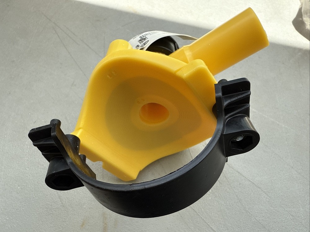 Central Plastics Tapping Tee 3" x 1" IPS 10009399 Yellow