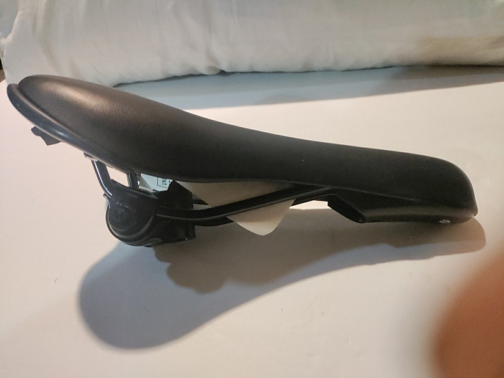 DADI 27-1 Bicycle Seat/Saddle Black Racing Performance