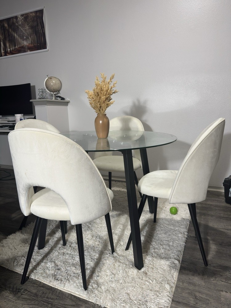 Round Glass Dining Set 42”