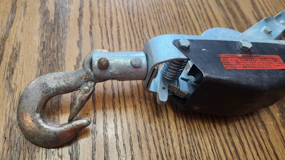 Power Pull Single Gear Crank Cable Puller Tow Winch Come Along USED