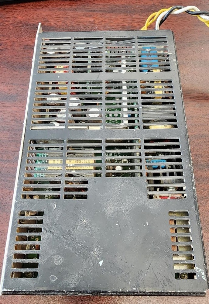 LAMBDA SVPT115-2 Rev.C Industrial Power Supply Used