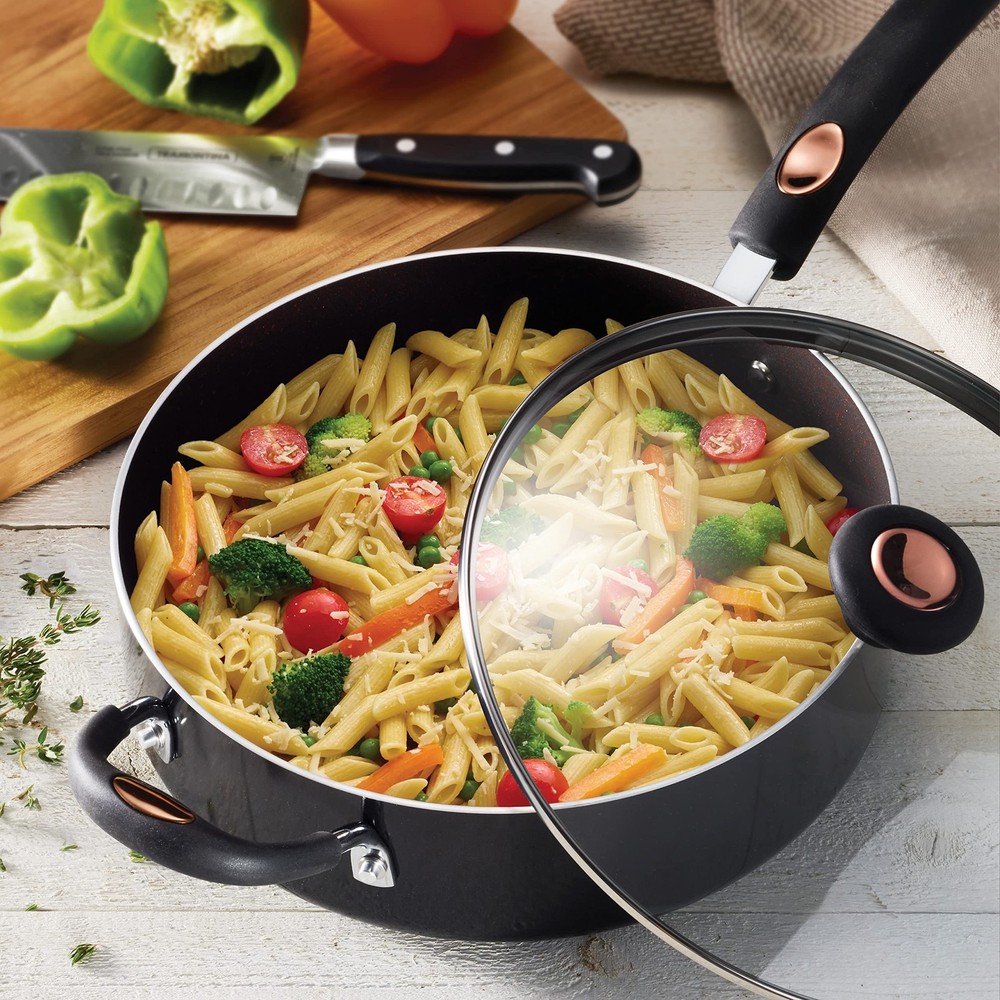 Pots & Pans (SAUTE PAN, 5.5-Quart)