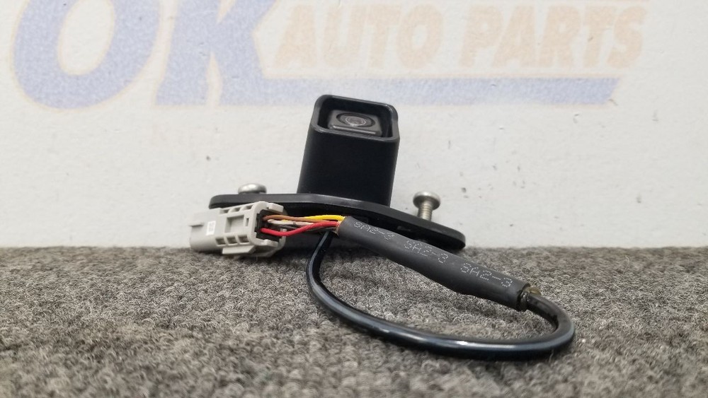 23 CHEVY EXPRESS 3500 REAR VIEW CAMERA