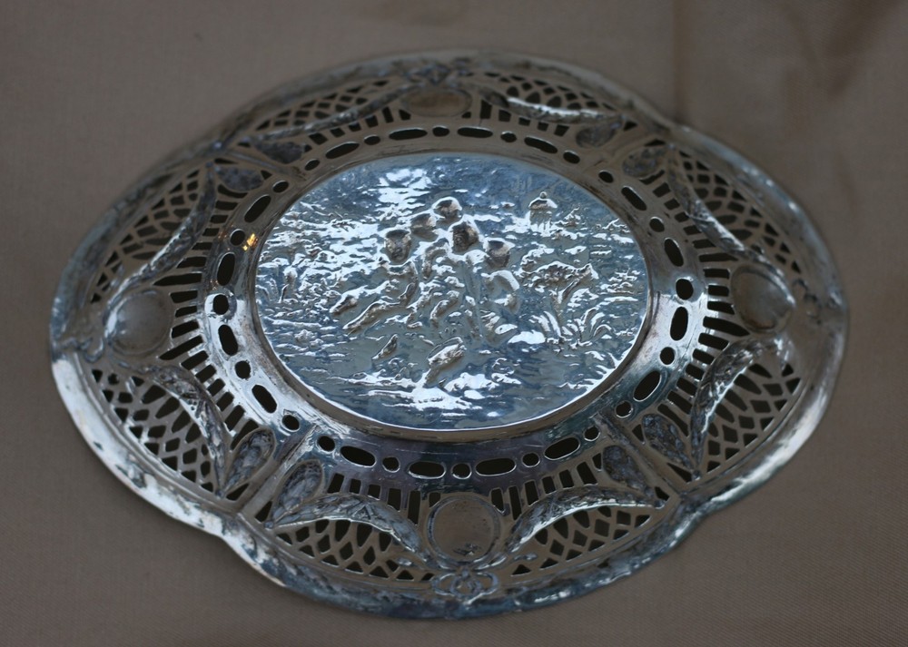 Germany 800 Silver Repousse Openwork Reticulated 7.5" Oval Bowl ~ Cherubs