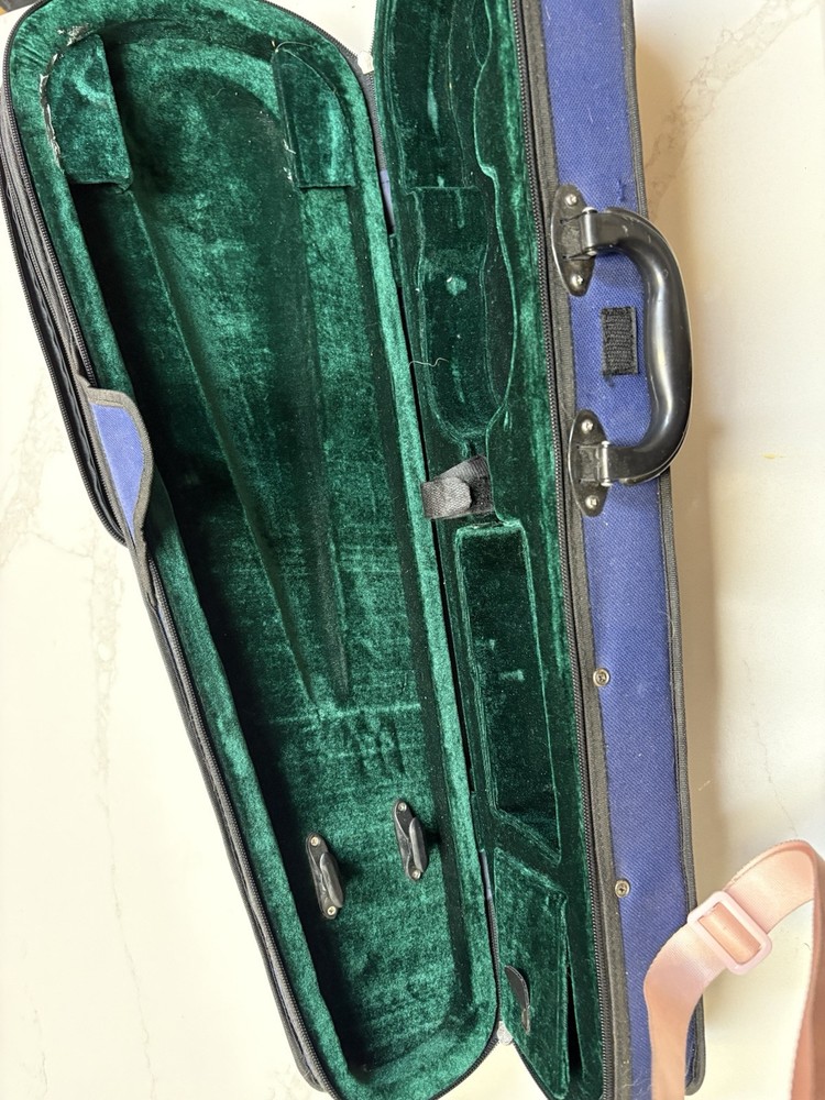 softer violin case
