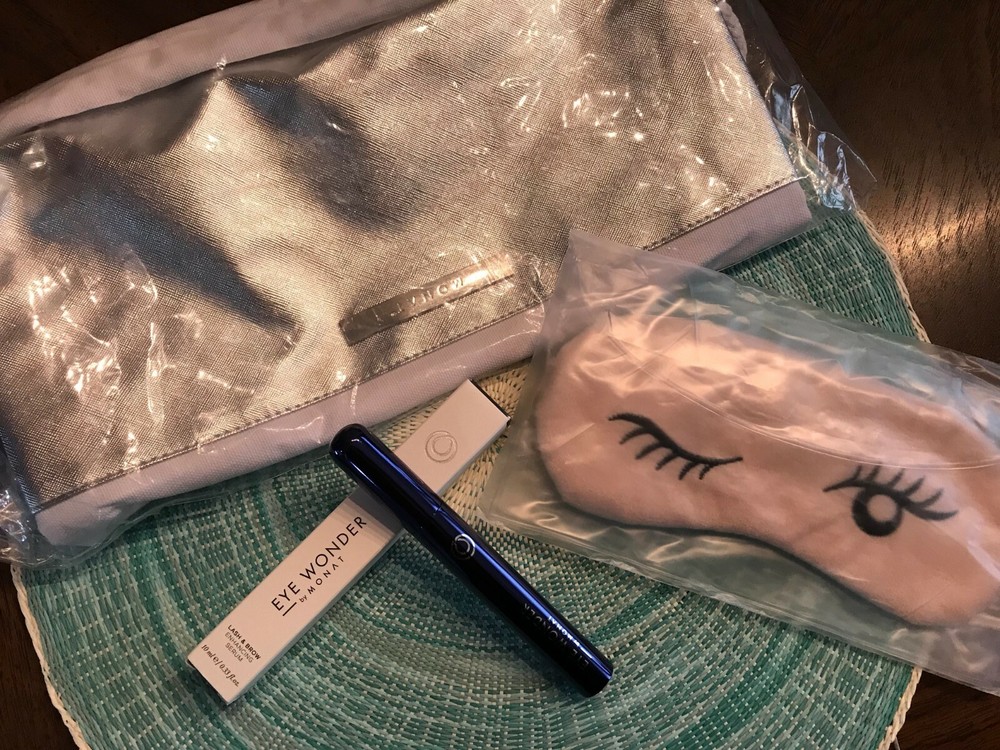 MONAT Eye Wonder, Eye Mask & Bag