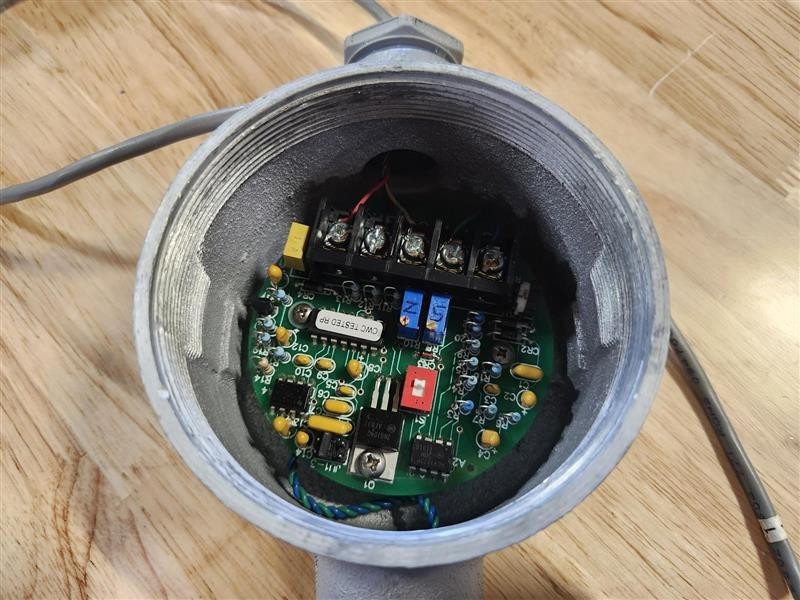 OMEGA Engineering FLSC-61 Direct Mount Signal Conditioner