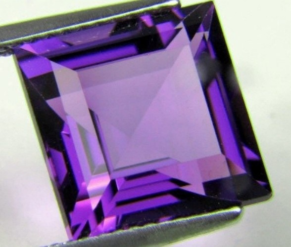 AFRICAN AMETHYST 2 MM SQUARE CUT 6 PIECE SET ALL NATURAL AAA
