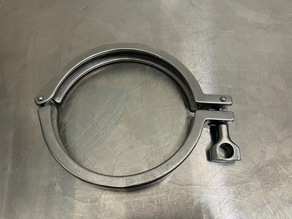 Sanitary Clamp | 6 in. Single Hinge