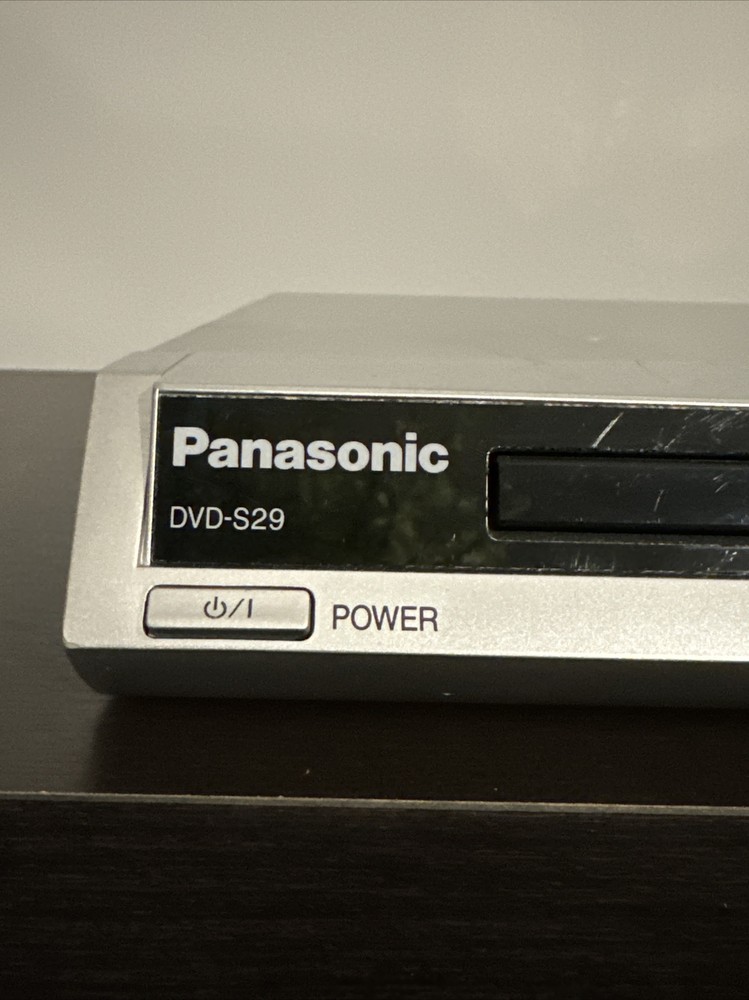 PANASONIC ( DVD-S29) DVD/CD PLAYER With Remote - TESTED - WORKING