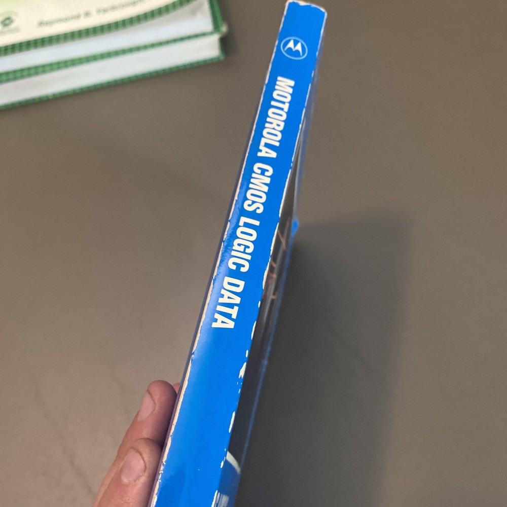 Electronics Manual Catalog Motorola CMOS Logic Data