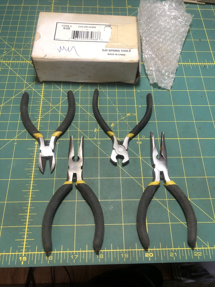 Vintage 4 Piece Pliers Cutters Tool Set 9JD Spring Tools