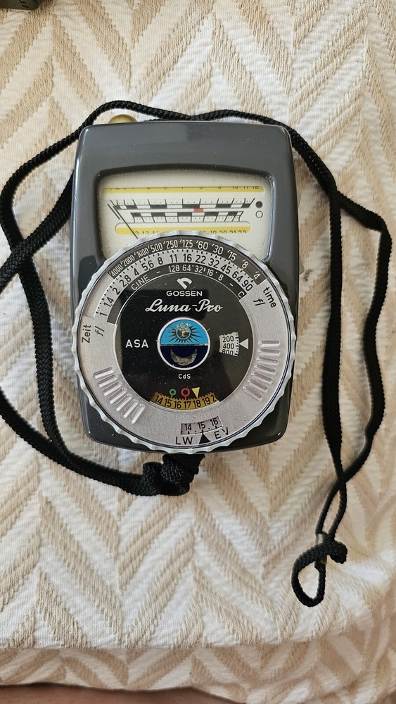 Gossen Luna Pro Light Meter In Good Condition