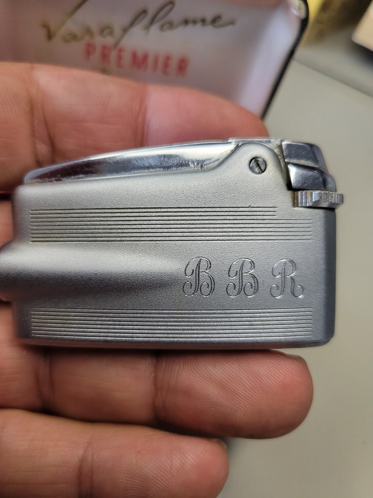 Vintage Ronson Varaflame Premier Lighter With Box (WORKING)