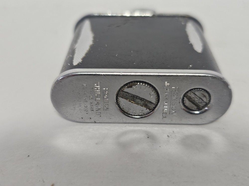 Vintage Ronson "Whirlwind" Lighter Black And Chrome Chromium