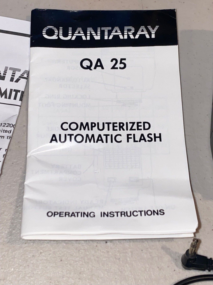 Quantaray QA 25 Computerized Automatic Flash Unit in Box