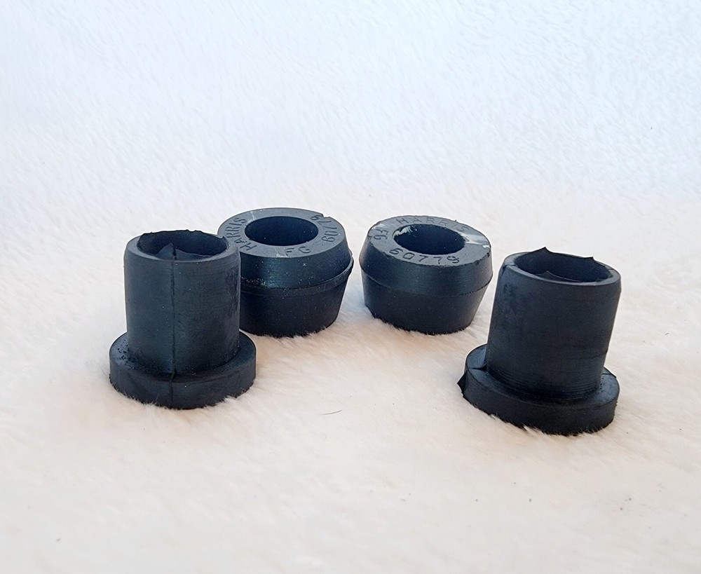 Peterbilt Exhaust Rubber Bushing 8 Bushings Does One Side