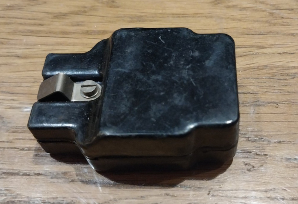 AM RAF Aircraft 2-Pin Mains Connector 5C/4021