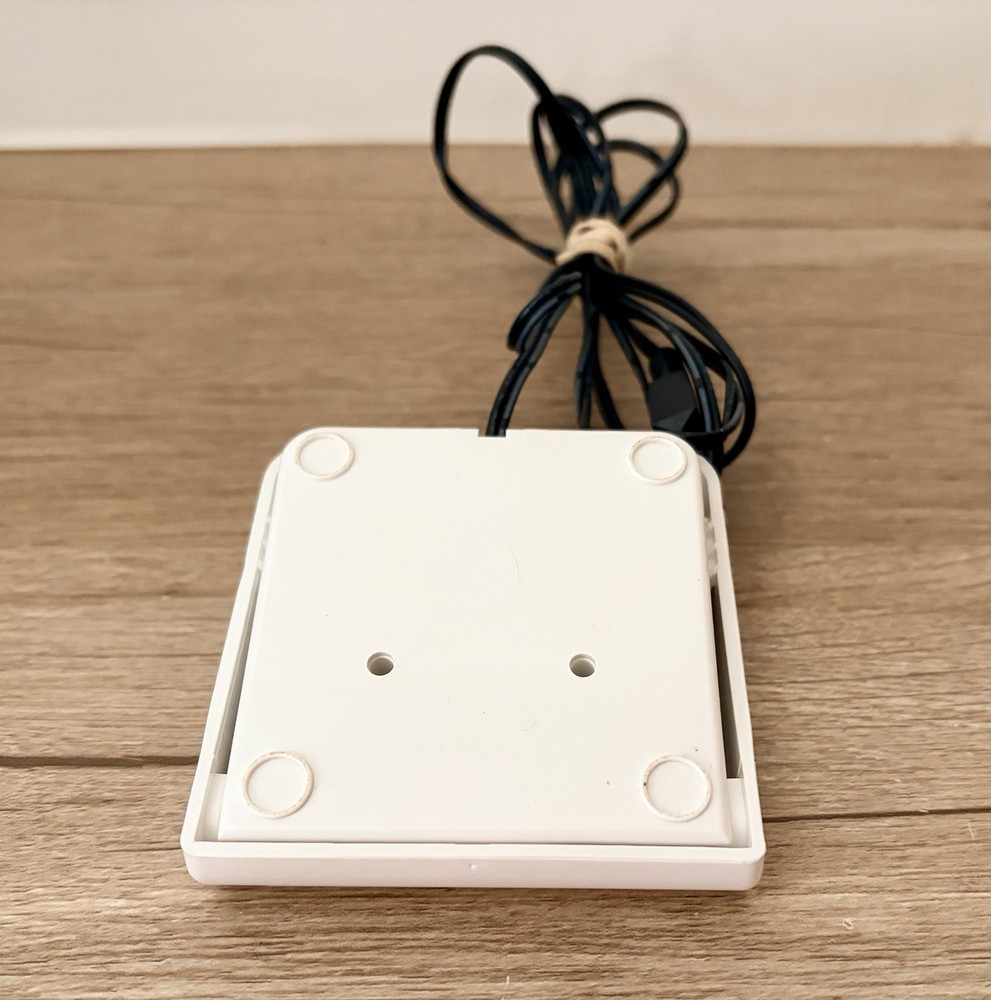 Janome Graceful Gray & Pink Basic 10-Stitch Compact Sewing Machine Model 525B