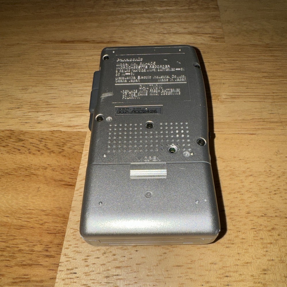 Panasonic RN-405 VAS Voice Activated System Handheld Cassette Recorder