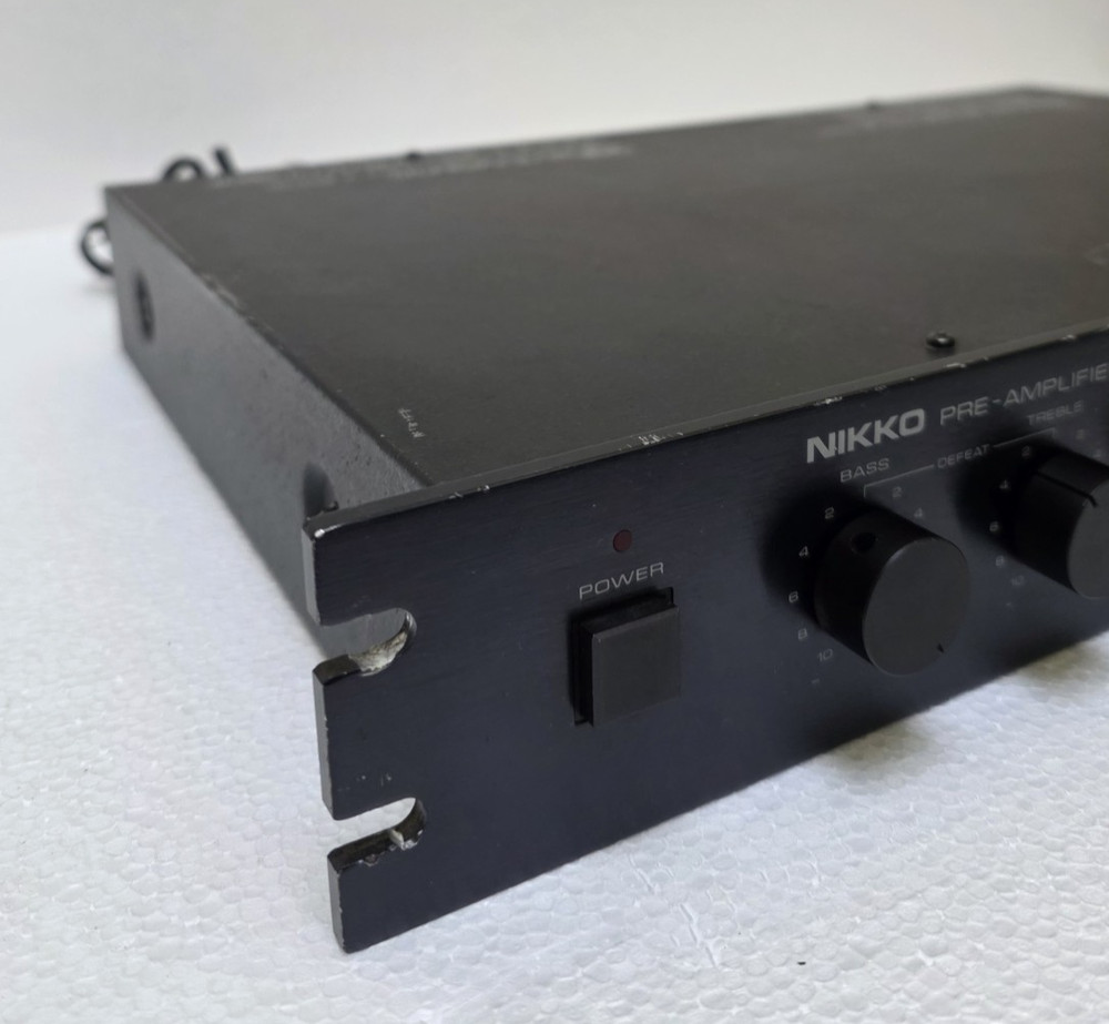 Nikko Beta 20 Stereo Preamplifier Tested & Working! SEE VIDEO!