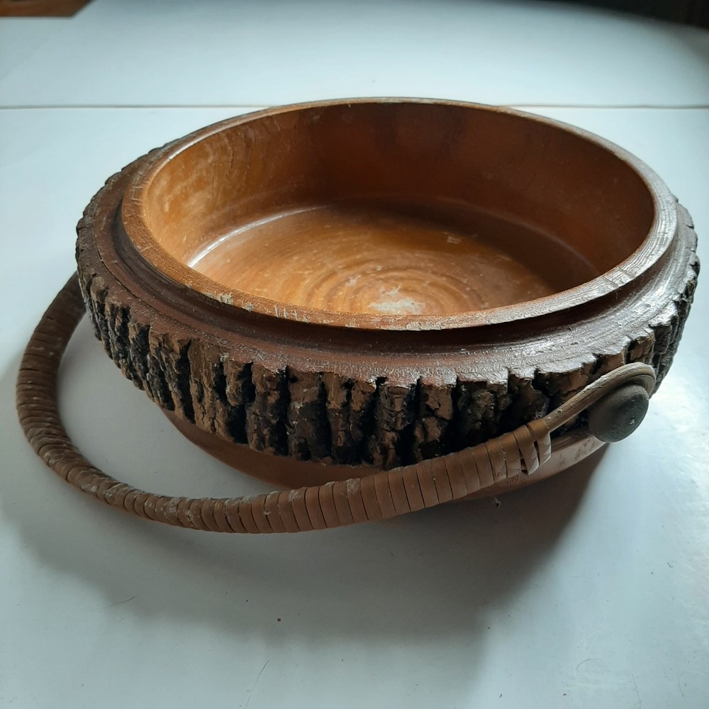 Wooden Nut Cracker Bowl Dish With Handle, Nutcracker, 3 Tools Bark Used