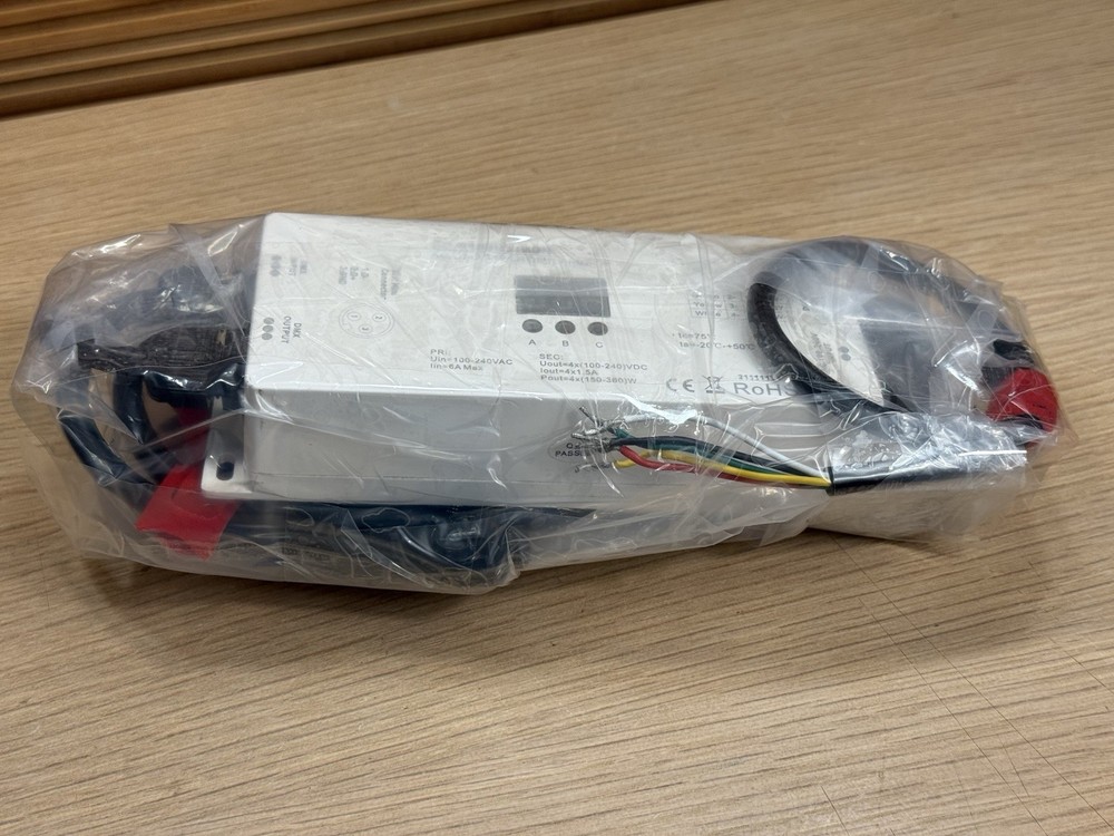 SR-2108HT(WP)DMX512 RDM Decoder High Voltage LED Controller (pre-owned)