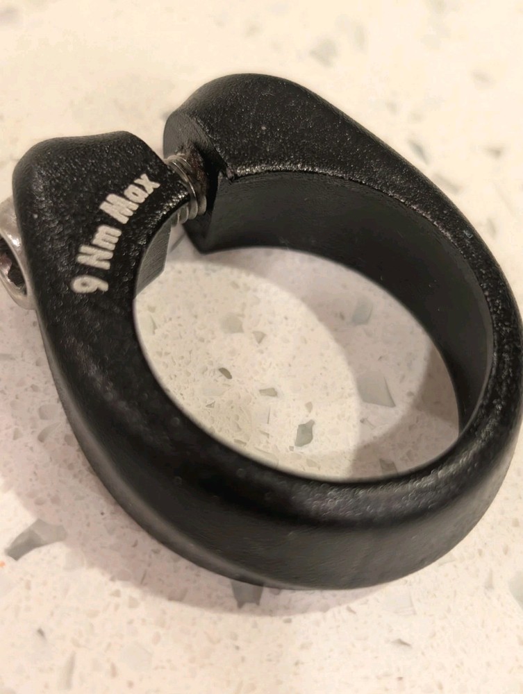 31.8mm ALLOY SEAT POST CLAMP Black