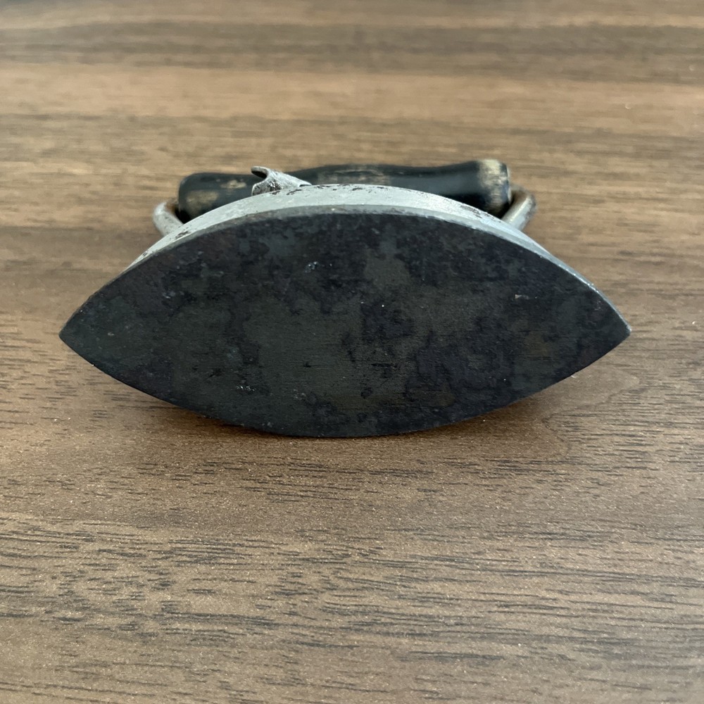 Miniture Dover Sad Iron Salesman Sample