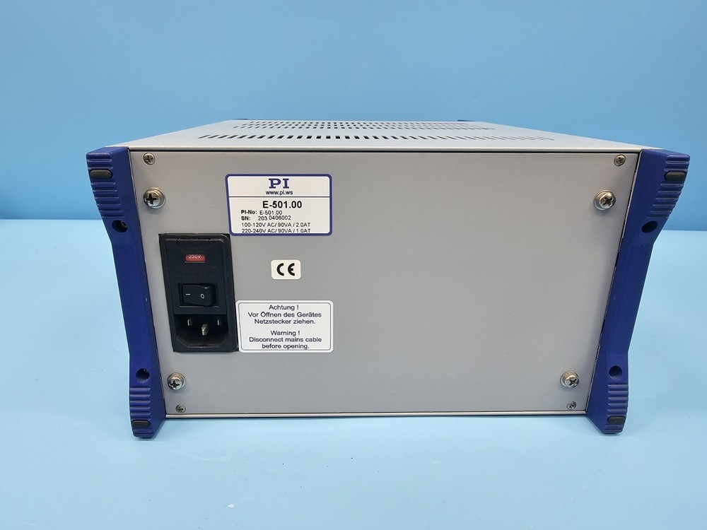 Physik Instrumente PI E-501.00(LVPZT-AMPLIFIER , DISPLAY / INTERFACE)