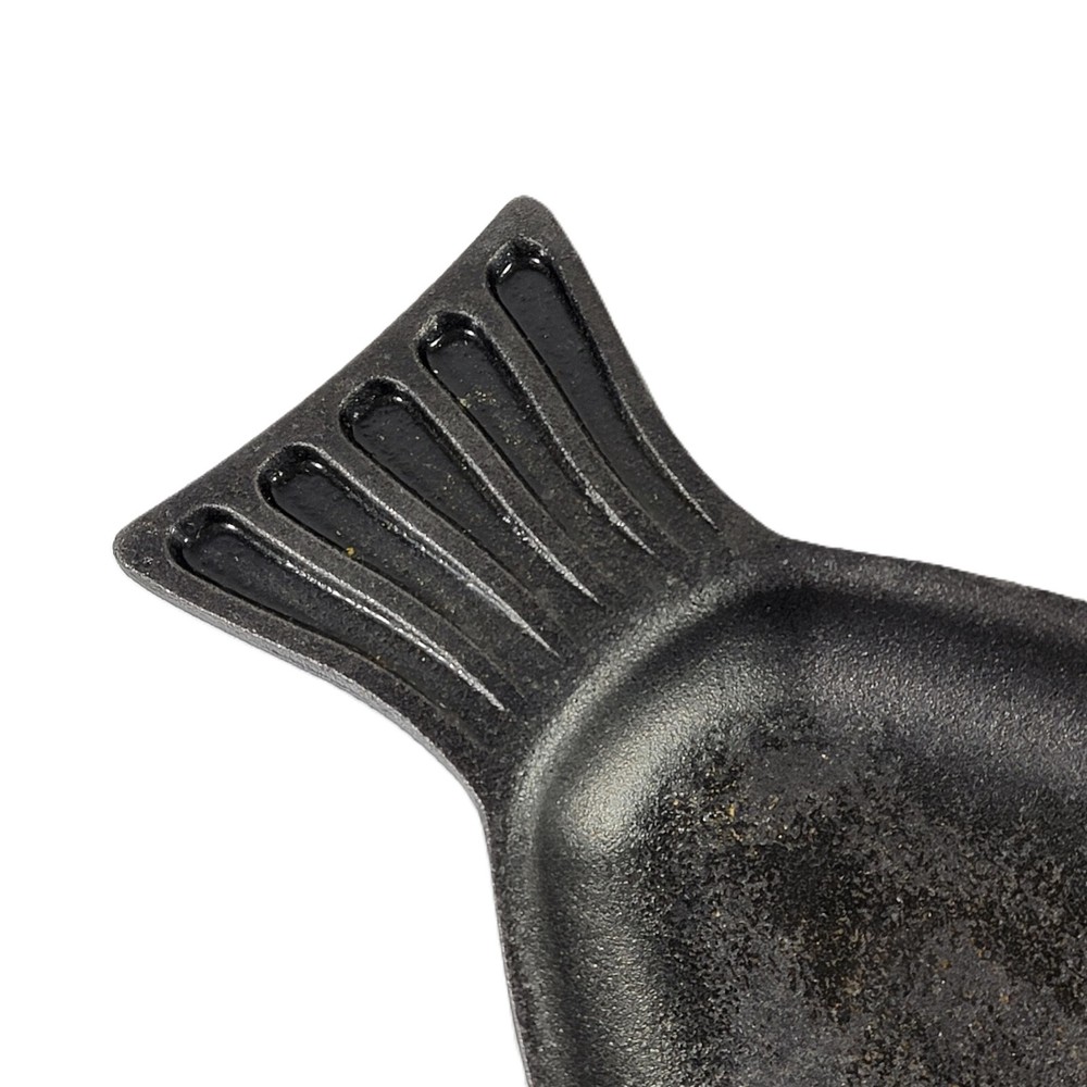Sur La Table Cast Iron Fish Pan 18" Long Discontinued Item