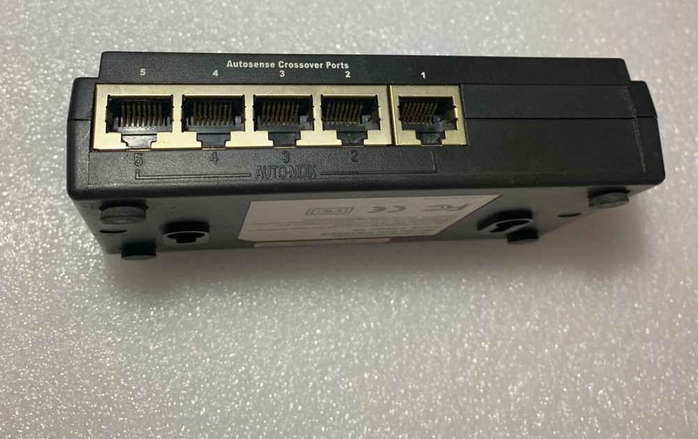 Hawking Mini Switch PN105ES - 10/100 switch - 5 ports