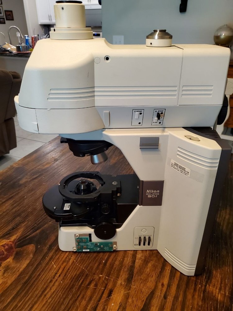 Nikon Eclipse 90i Fluorescence Microscope with Digital Imaging Head