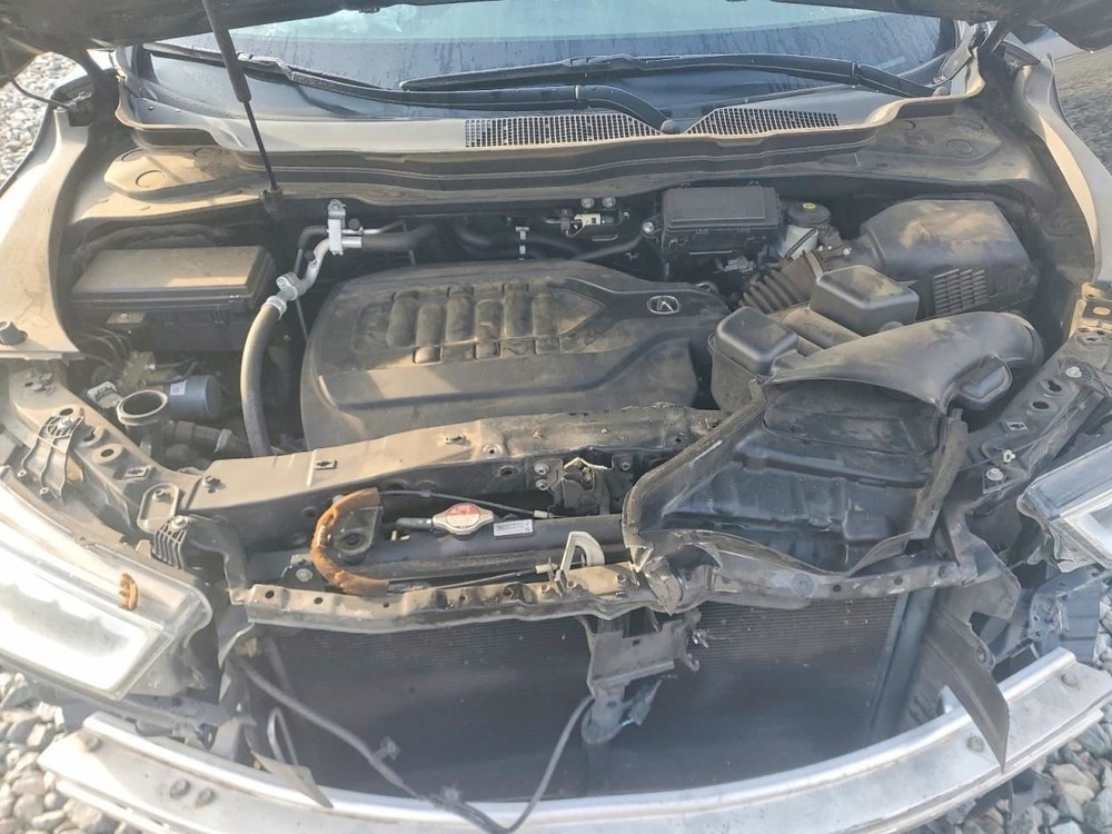 MDX 2018 Glove Box 4974762