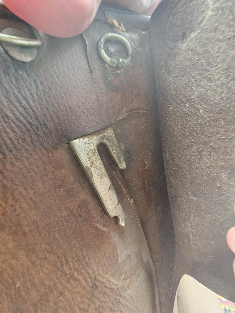 Vintage Brown Leather Horse Saddle Equestrian 17"