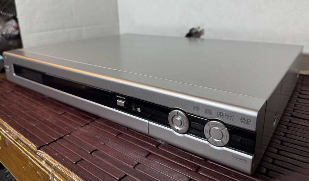 Protron DVD Recorder Player System Model No. PD-DVR100 No Remote Tested & Works