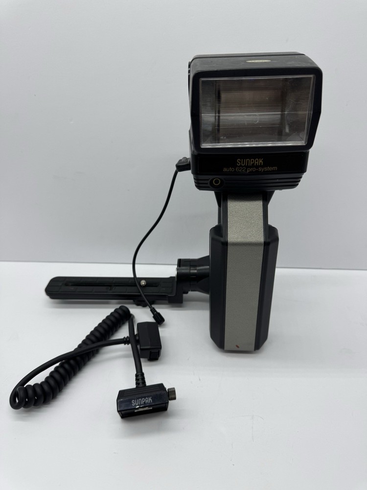 Sunpak Auto 622 Pro System Flash w/ Handle & Cord SH-1 Tested Working