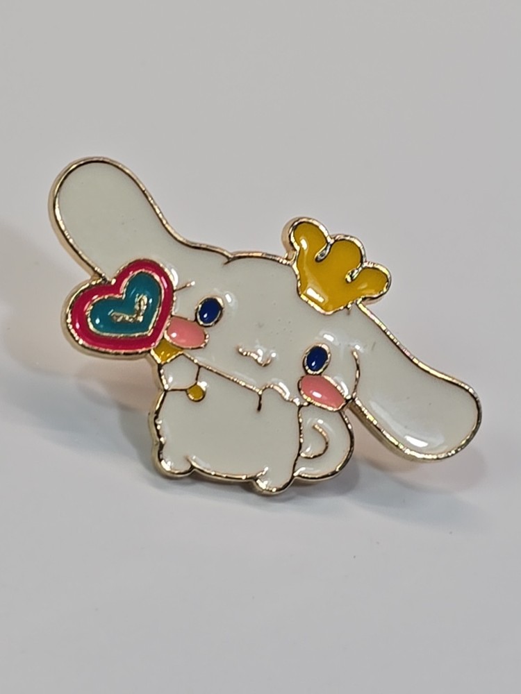 Elephant With Heart Lapel Pin