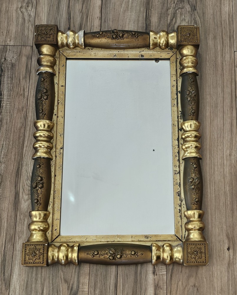 18th Century Spanish Mirror In Polychrome Wood 26"x18"x3"