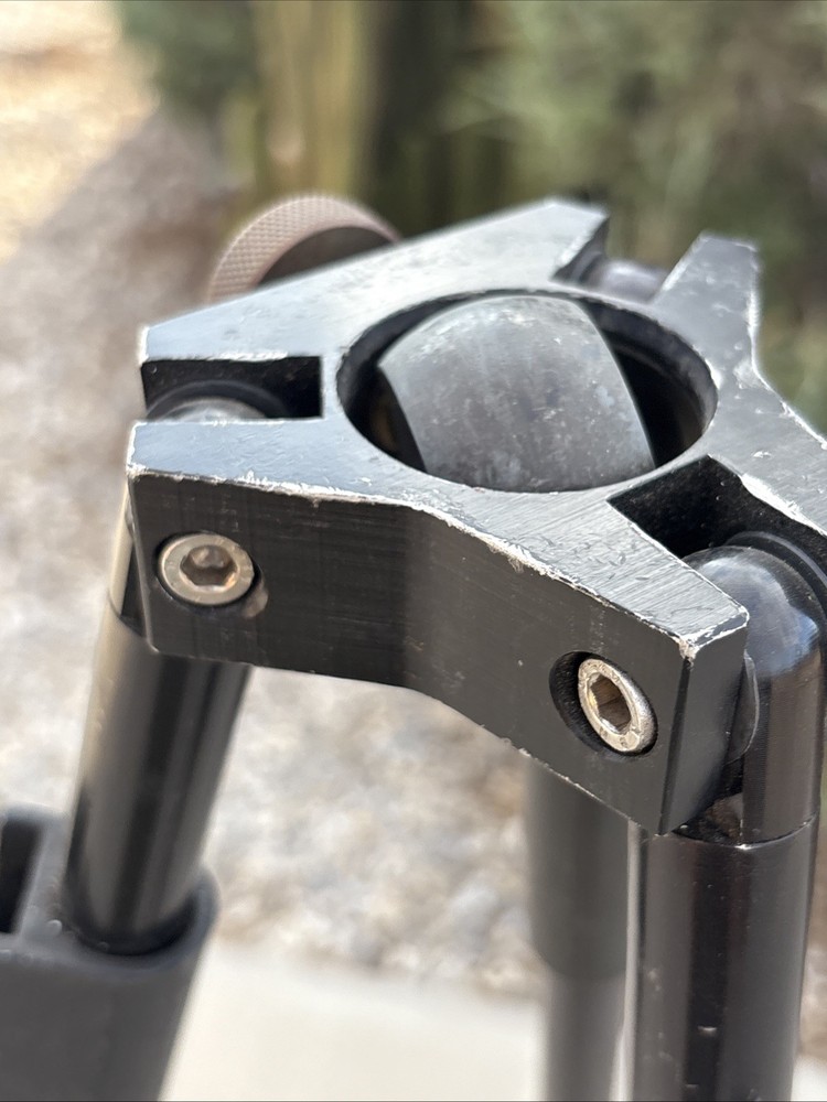 Sokkia Aluminum Light Duty Tripod Used.