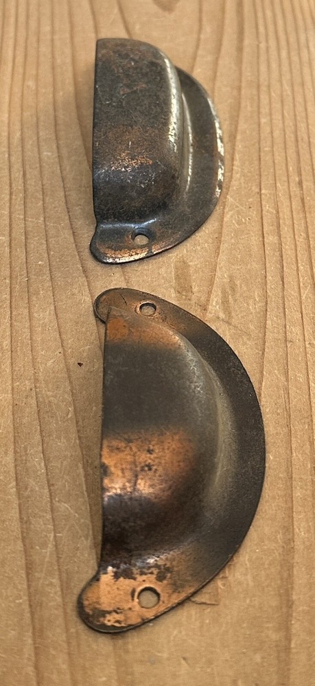 DS-222D–SIX (6) Different Antique Vintage Drawer Bin Pulls Handles