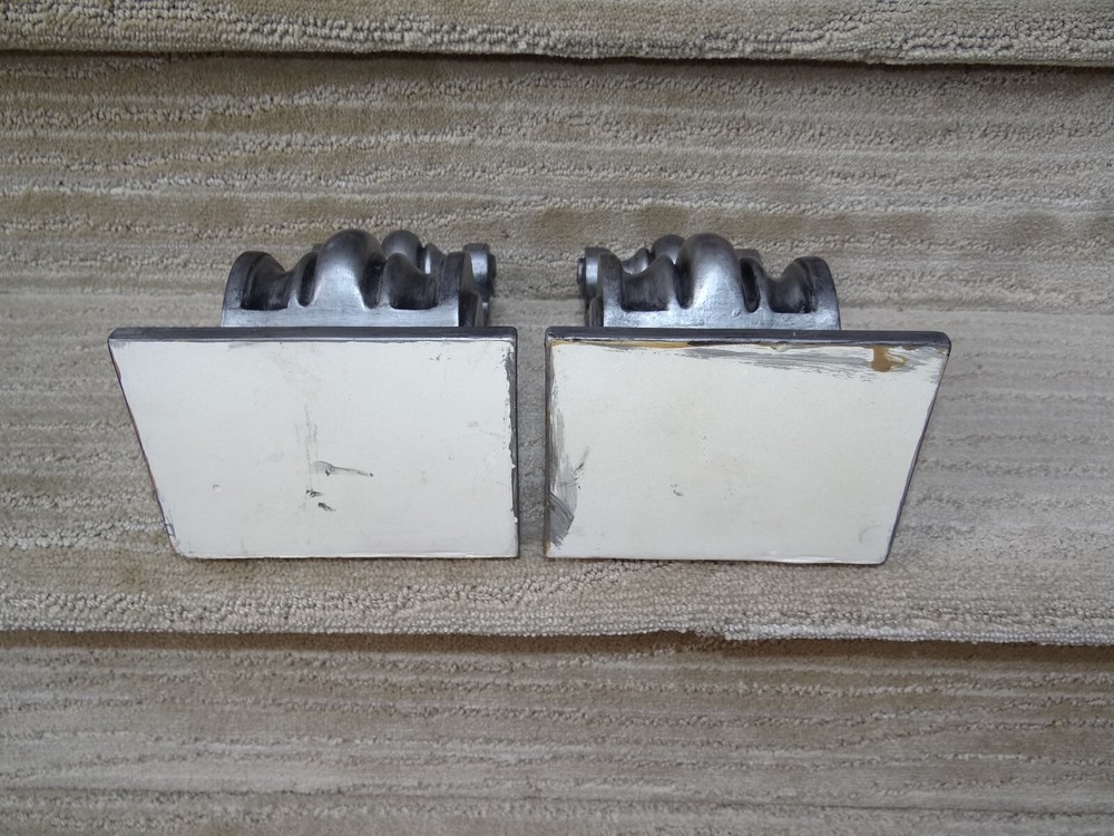 Pair of Vintage Corbels / Shelf Brackets - Scroll Design