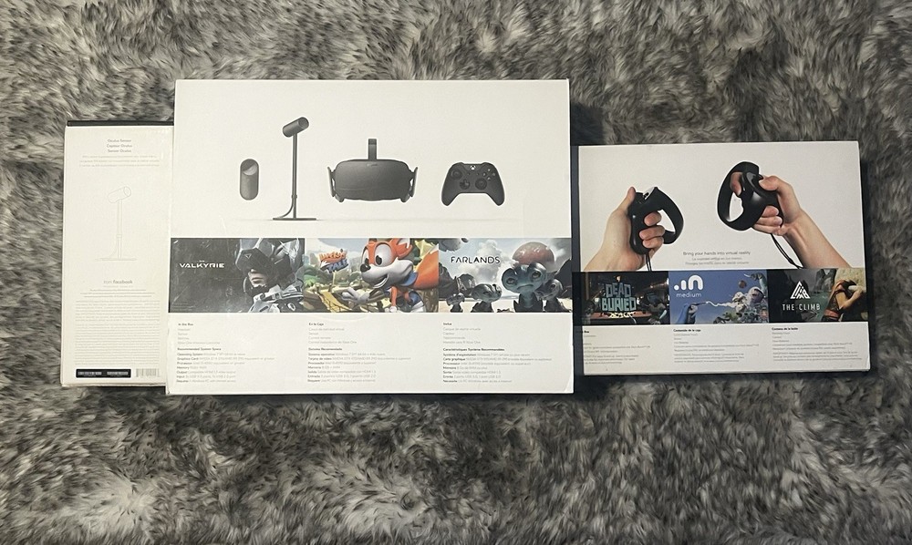 Oculus Rift CV1 VR Headset System, Controller Box, and Extra sensor bundle (3)
