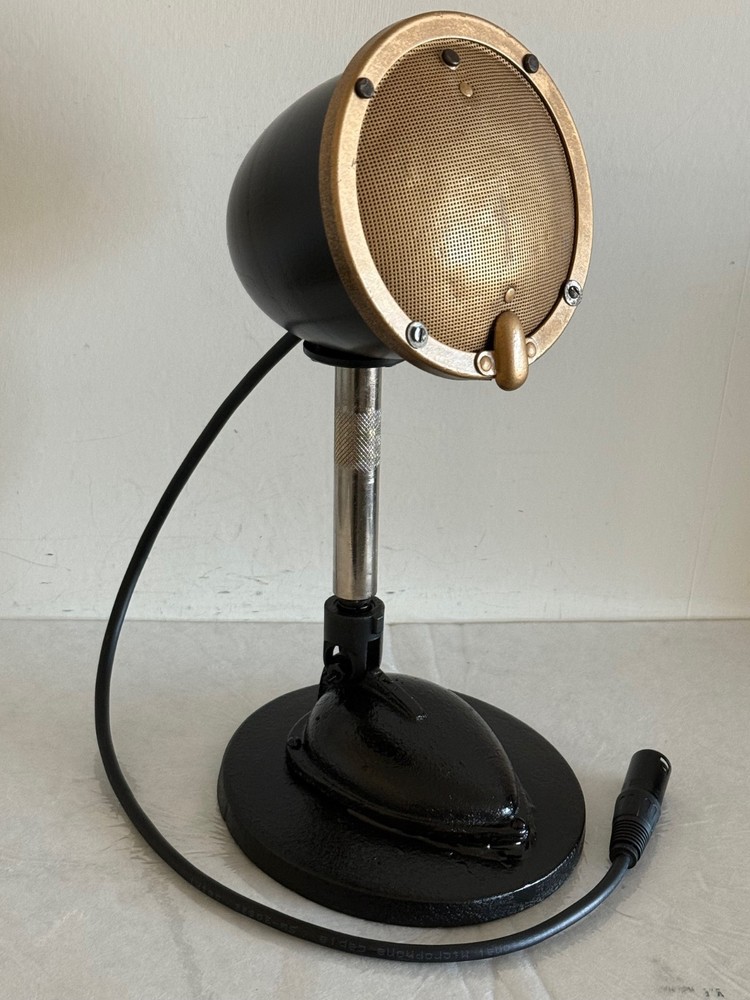 Vintage 1930's-style Customized Desktop "Announce" Dynamic Microphone, working