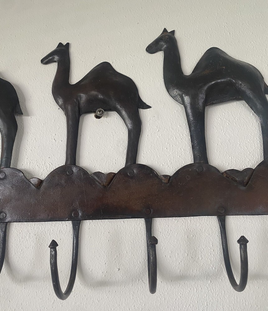 Metal Camel Coat hanger