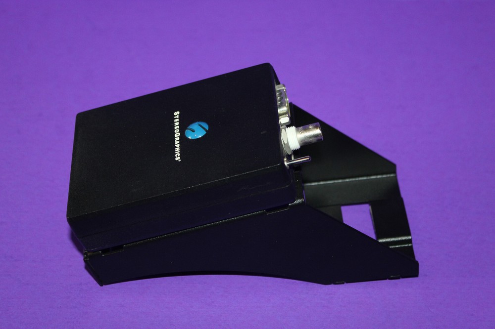 StereoGraphics Crystal Eyes 3D Glasses & Transmitter Set